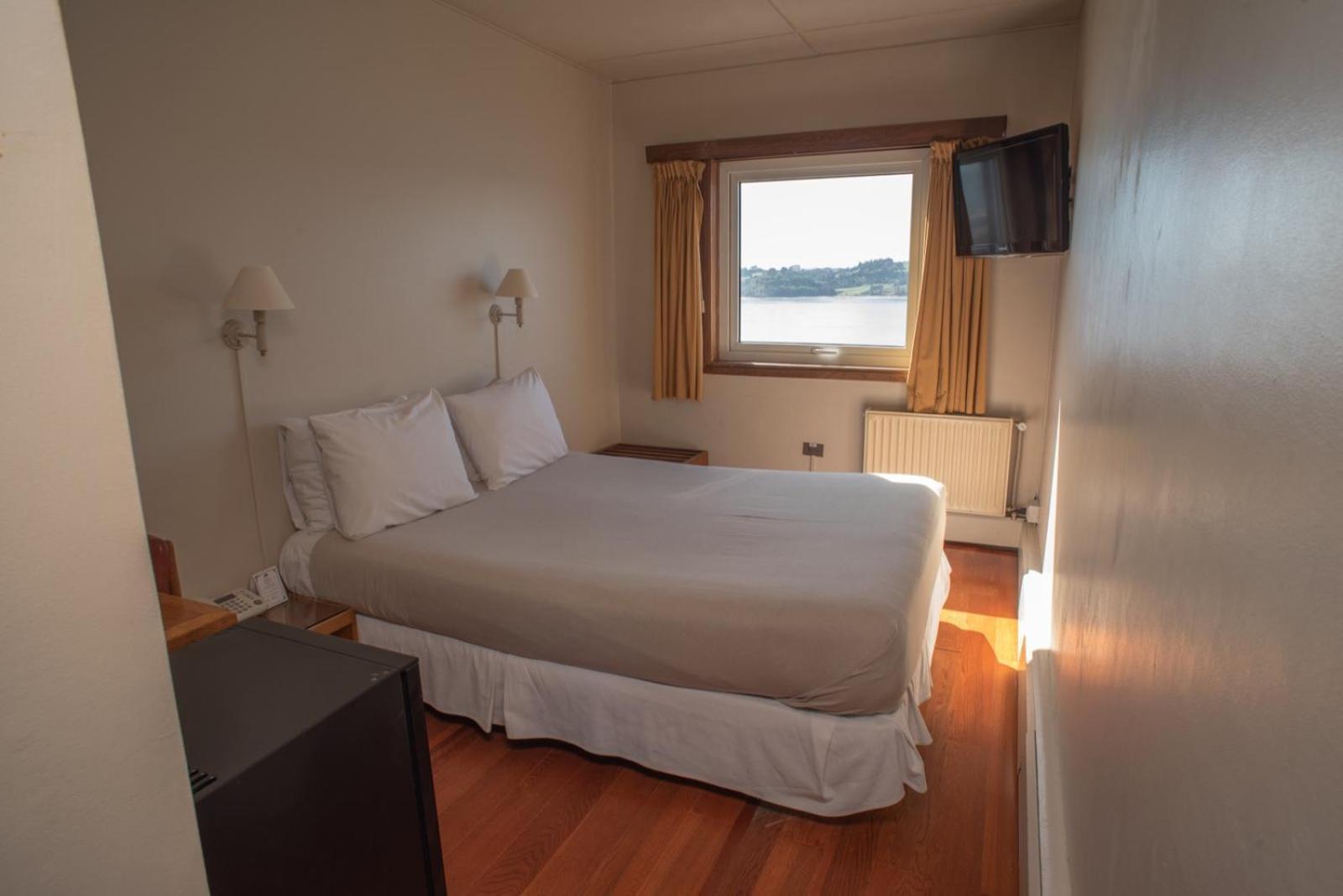 Hotel De Кастро Екстериор снимка